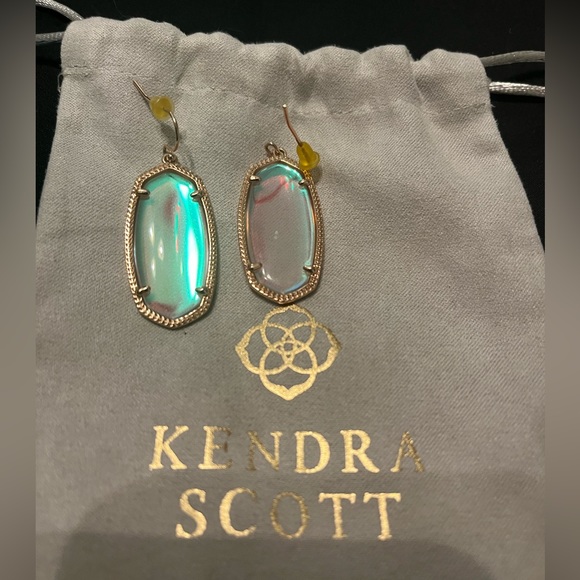 Color Change Crystal Earrings - Picture 2 of 2